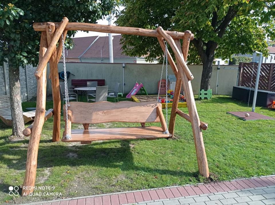 Penzion Zajecak Zaječí Exterior foto