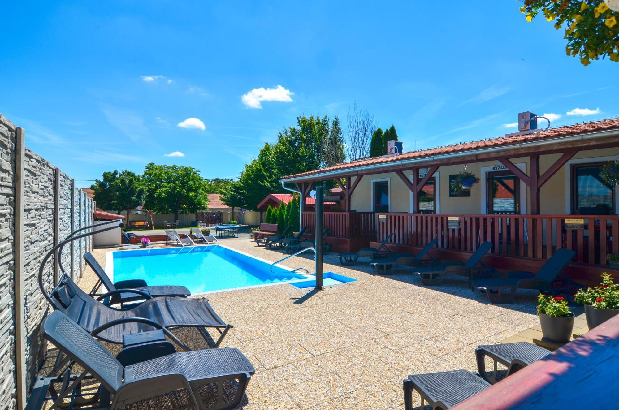 Penzion Zajecak Zaječí Exterior foto